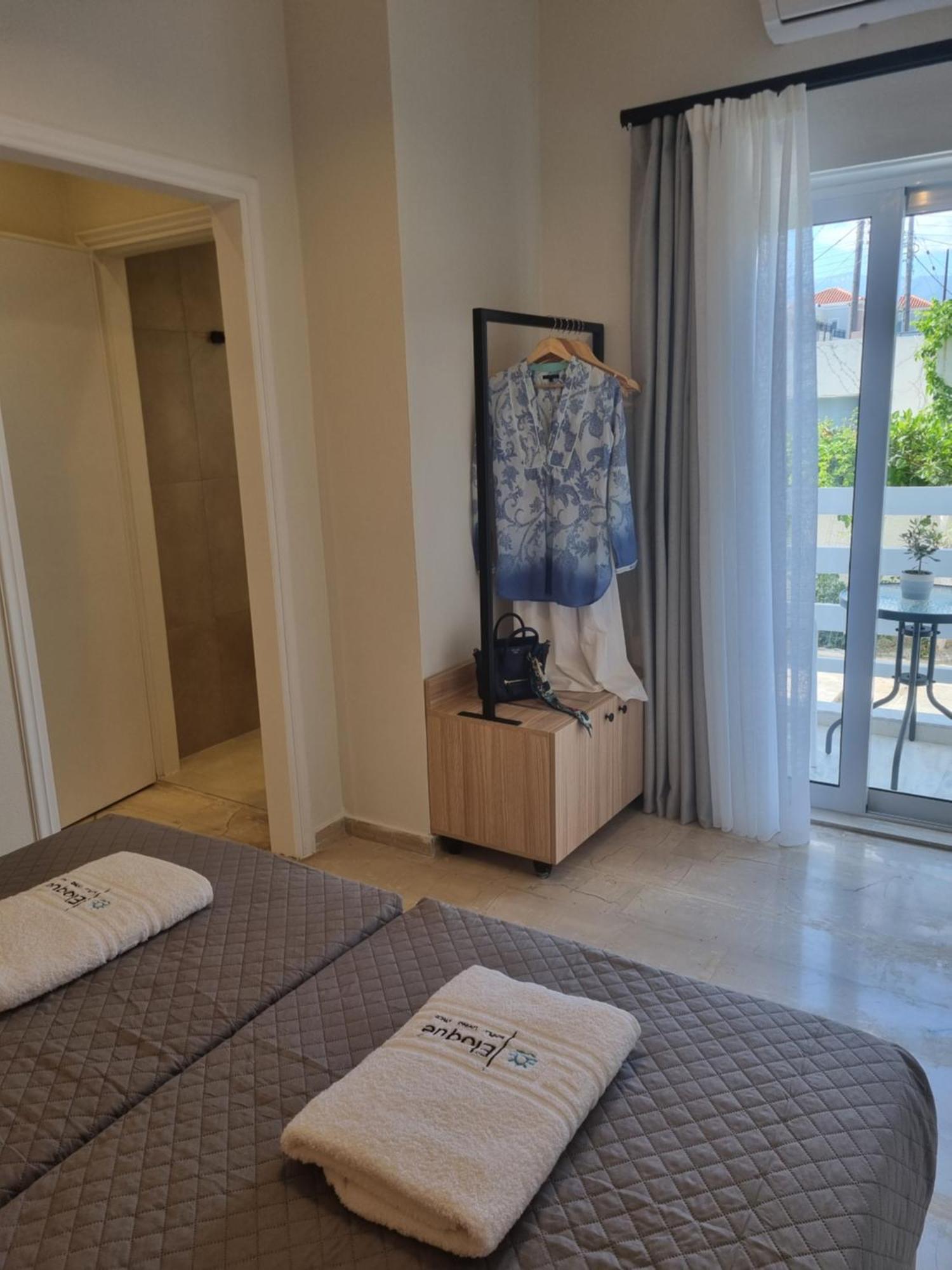 Eloque Simple Living Space Káto Darátsos Eksteriør bilde
